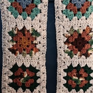 Crocheted Granny Square Scarf 62x6 Inches 4ply Acrylic Cream Colors With Fringe